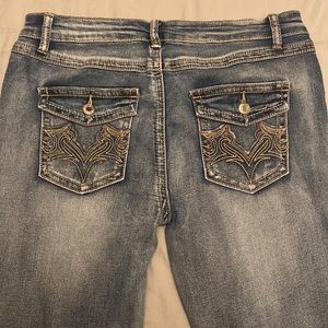 Blue denim straight leg jeans ,Size L 8/10 ,Brand New, never worn.